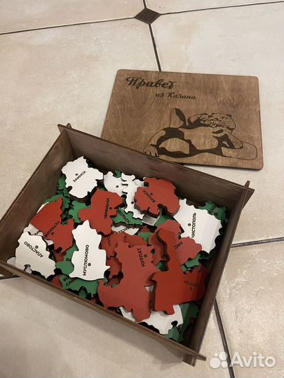 Деревянная карта мира