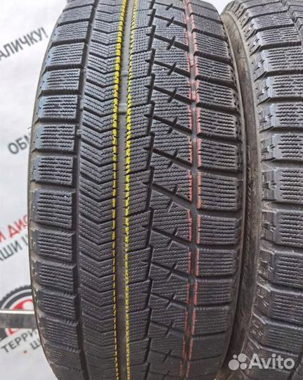 Bridgestone Blizzak VRX 205/50 R17 98T