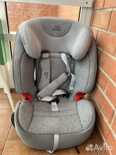 Автокресло britax romer