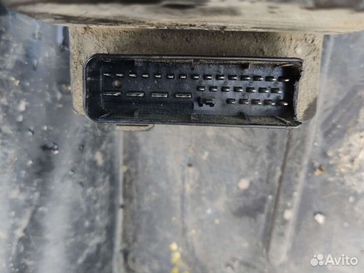 Блок ABS (насос) Subaru Forester (S10) 1997-2002