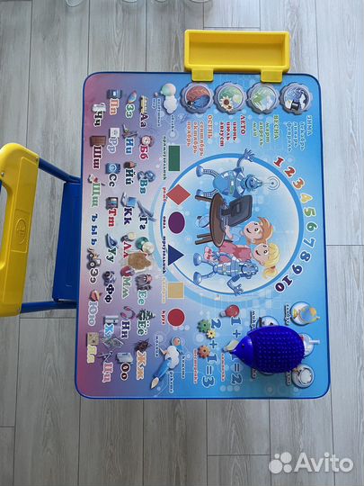 Детский стол и стул