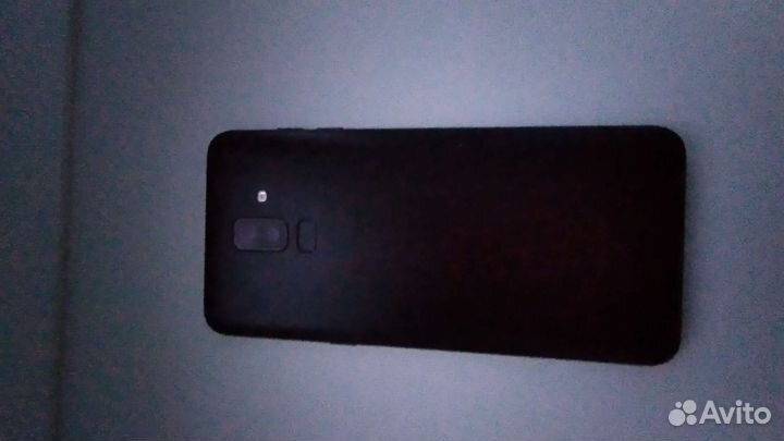 Samsung galaxy J8