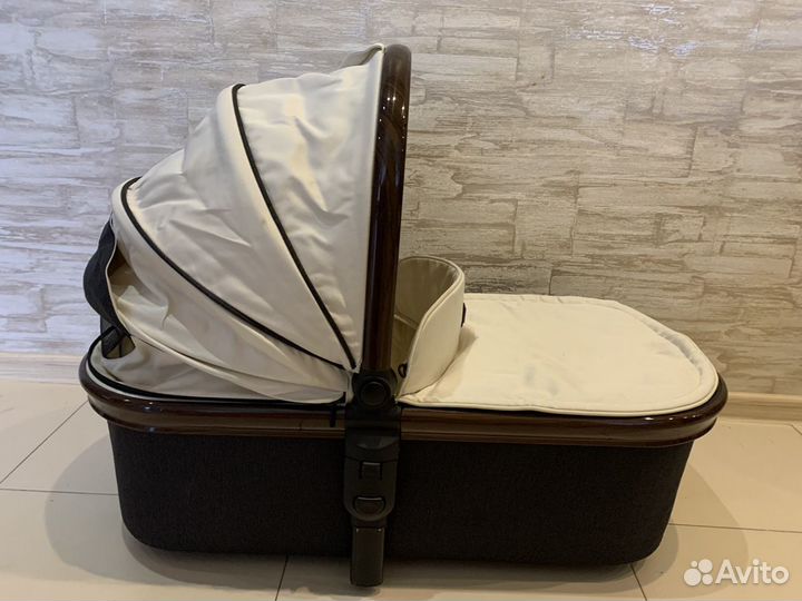 Коляска 2 в 1 moon nuova