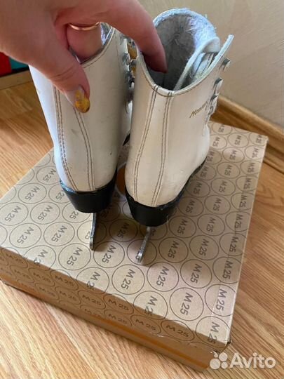 Фигурные коньки Graf Montana 26