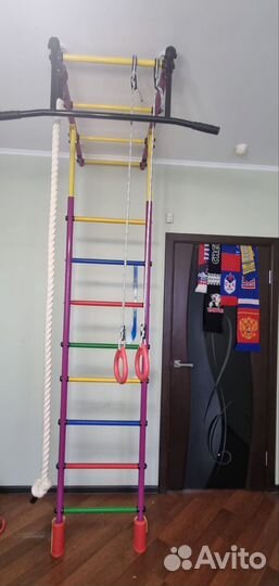 Детская шведская стенка