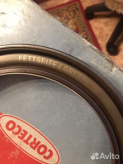 Сальник коленвала ваз 2109