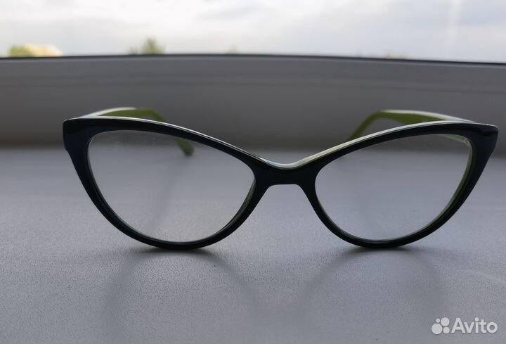 Очки с диоптриями plus 1