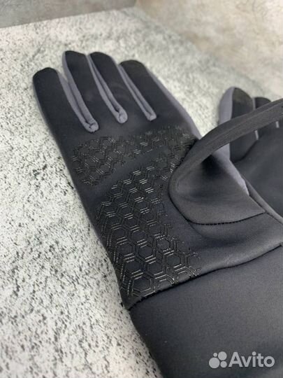 Перчатки the north face