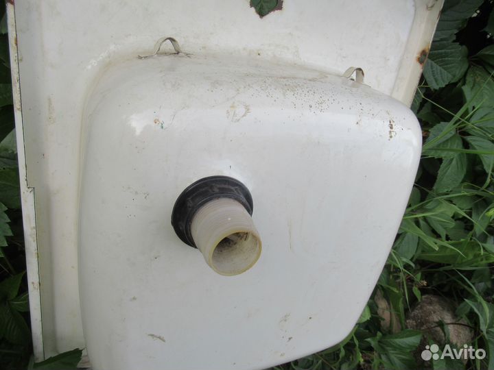 Раковина металлическая эмалированная