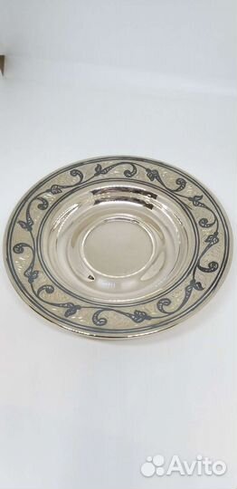 Серебряное блюдце