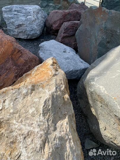 Ландшафтные валуны