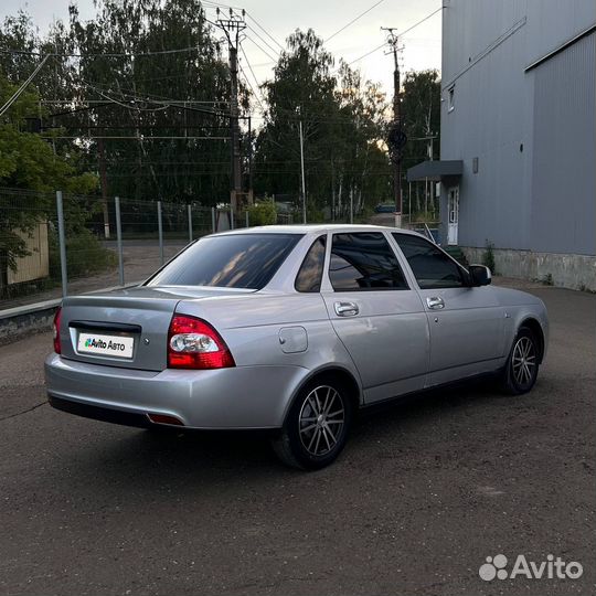 LADA Priora 1.6 МТ, 2009, 250 000 км