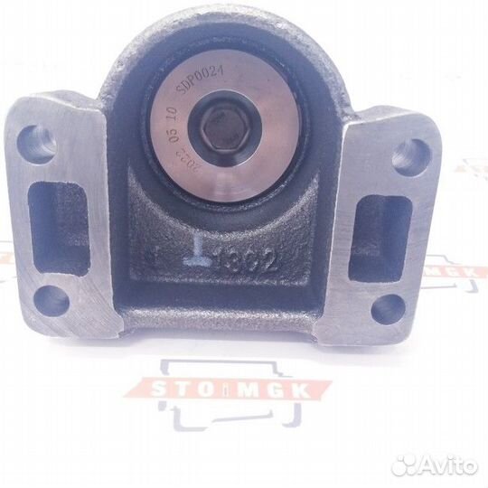 Опора, вентилятор (3942896 / 6743-61-3501) (Price