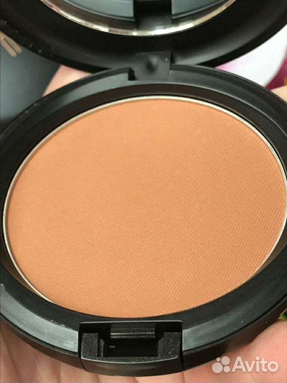 MAC. Бронзирующая пудра. Matte Bronze