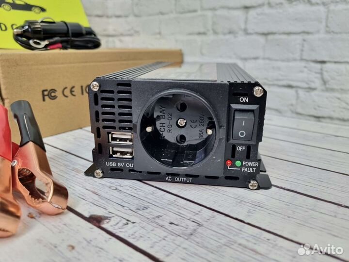 Преобразователь напряжения 12 220. 1500 Вт. Новый