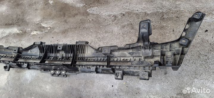 Кронштейн бампера Sorento 4 с дефектами