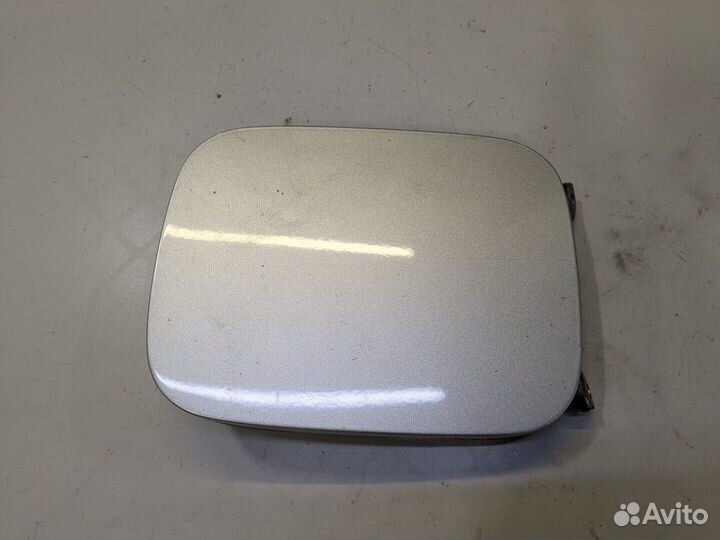 Лючок бензобака Toyota Highlander 1, 2003