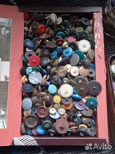 Пуговицы