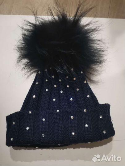 Шапка Catya. Осталась со стразами