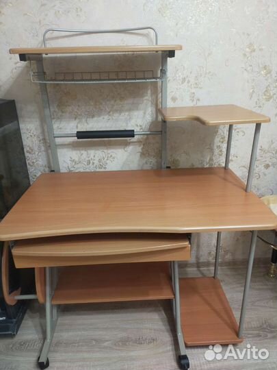 Компьютерный стол бу