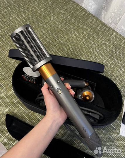 Стайлер dyson