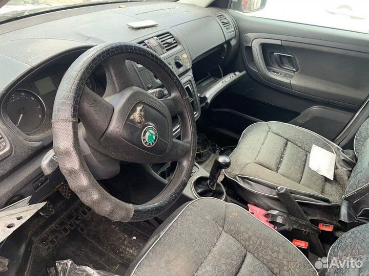 Разбор skoda fabia 2
