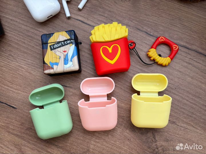 Чехлы для наушников airpods