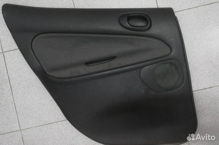 Дверная карта задняя левая пежо 206