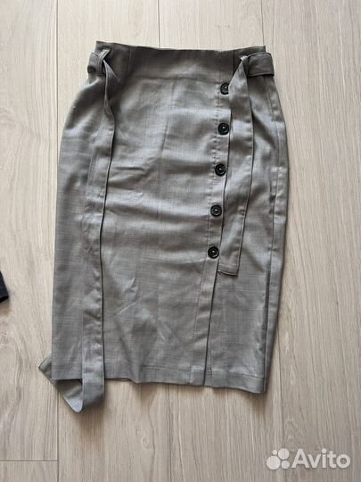 Женские вещи 40-42