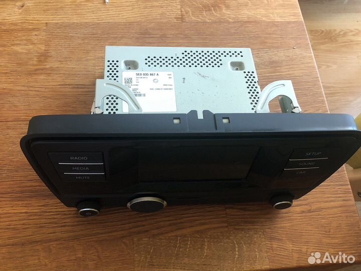 Продам магнитолу для Шкода Октавия А7