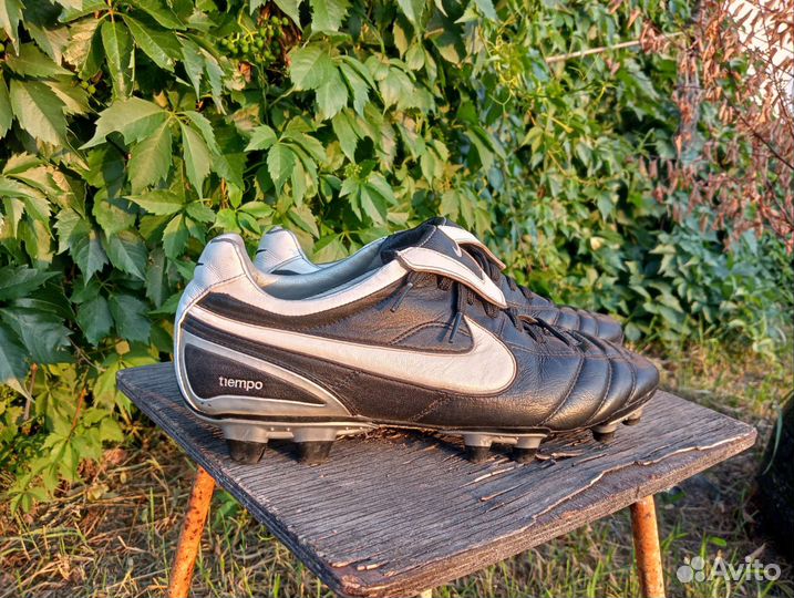 Nike Tiempo Air Legend 2