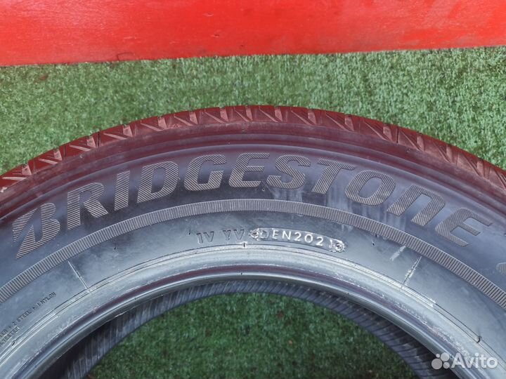 Bridgestone Ecopia EP850 215/70 R16