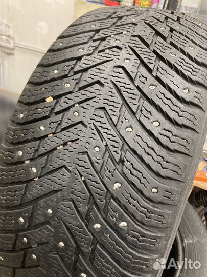 Nokian Tyres Hakkapeliitta 8 235/55 R17