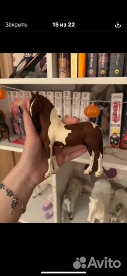 Фигурка лошади фриз WIA Breyer
