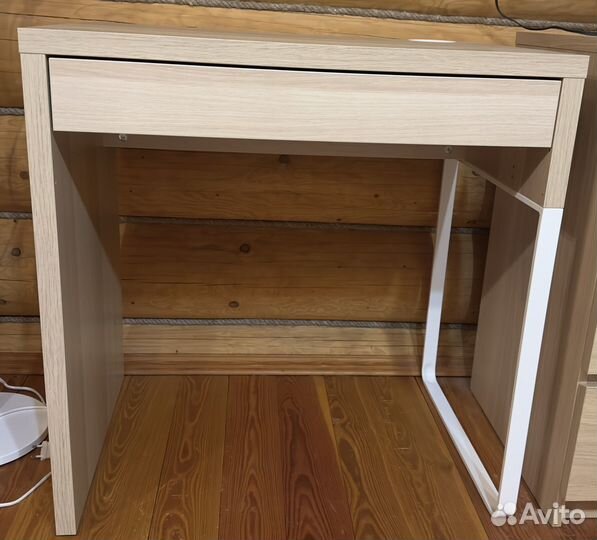 Стол IKEA микке