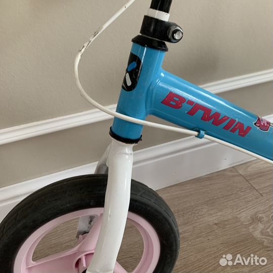 Беговел btwin детский для девочки