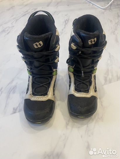 Комплект сноуборд + крепы + ботинки