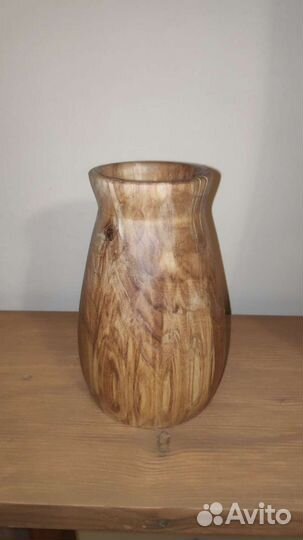 Ваза из дерева