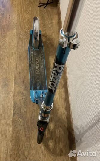 Складной городской самокат Razor A5 Lux Синий