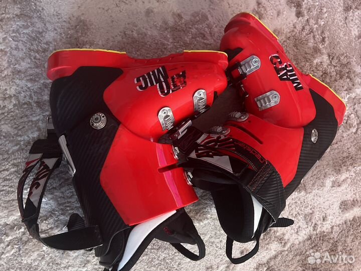 Горнолыжные ботинки atomic redster wc27/27.5