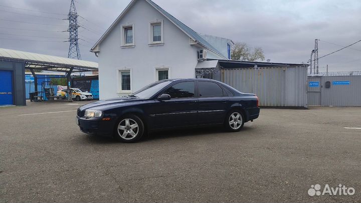 Volvo S80, 2001