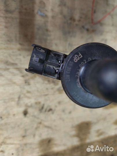 Клапан вентиляции топливного бака Опель Астра Н