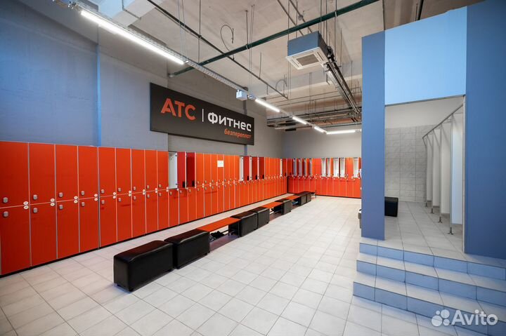 Шкафчики для раздевалки в фитнес