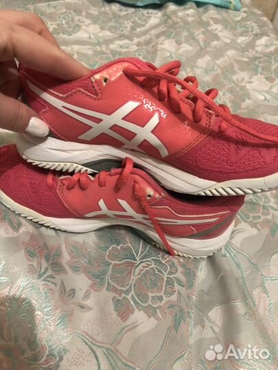 Теннисные кроссовки asics