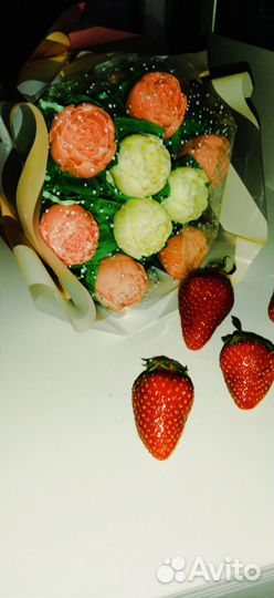 Букет из шоколадных цветов