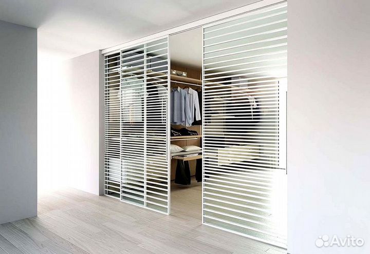 Раздвижные перегородки в гардеробную, шкаф