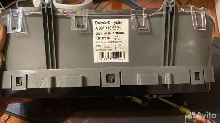 Щиток приборов atego