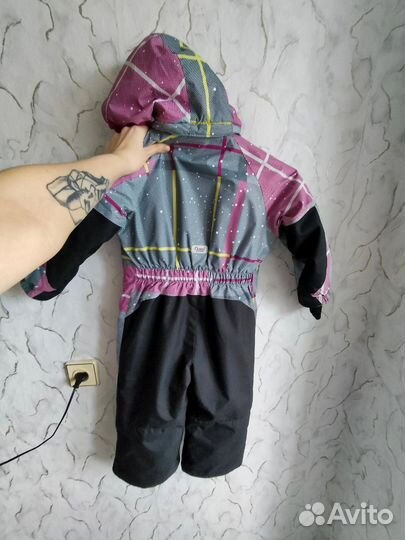 Зимний комбинезон для девочки