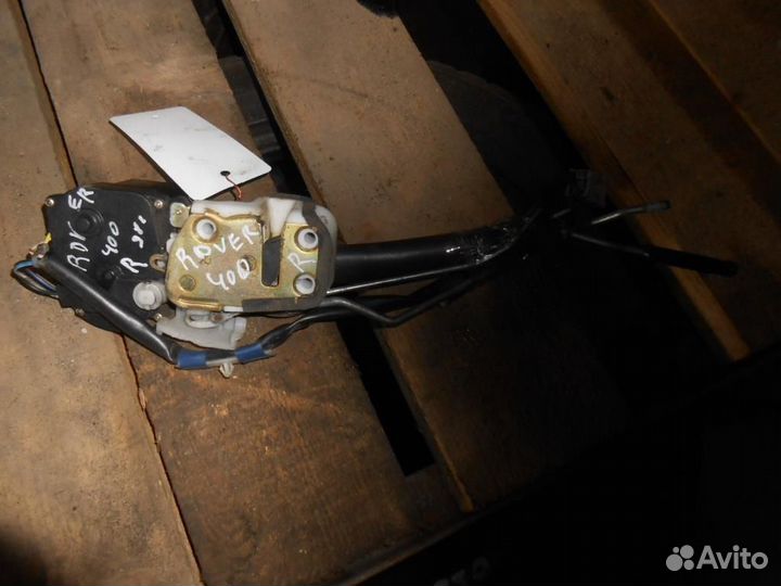 Замок двери передней правой Rover 400