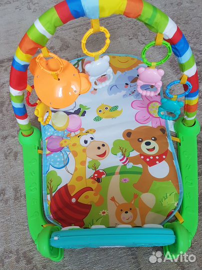 Развивающий коврик с пианино